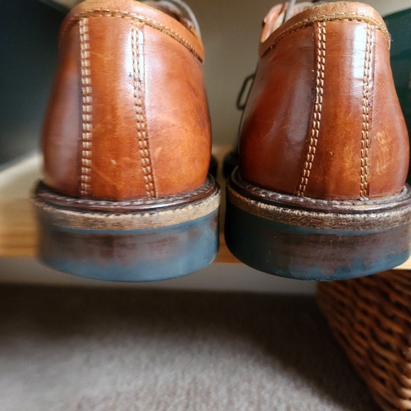9 1/2 Mens Johnston & Murphy Brown Loafers - Picture 4 of 5